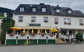 Gaestehaus Hotel Zum Weinberg