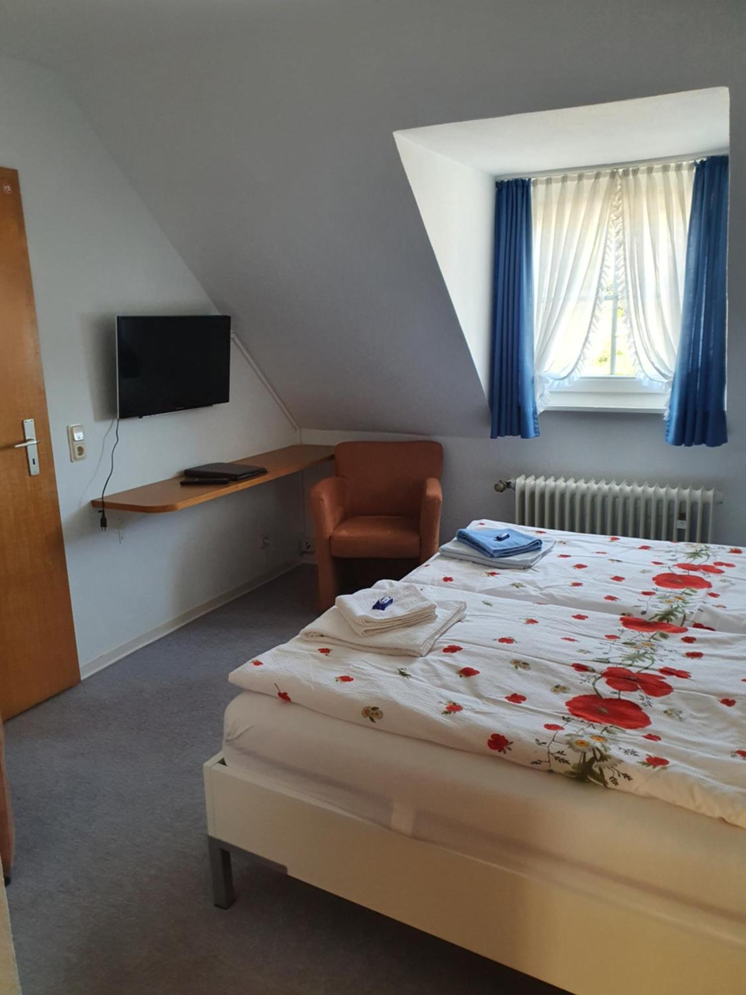 Gaestehaus Hotel Zum Weinberg Burg  Kamer foto